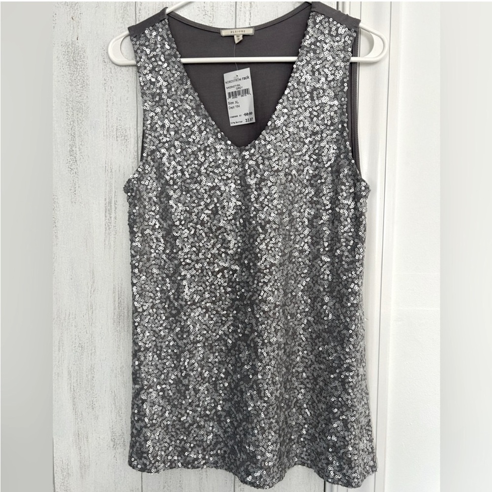 NWT Pleione Nordstrom Rack Grey and Silver Sequin Tank Top